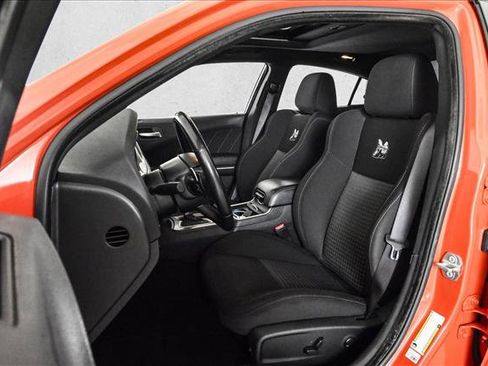 Used 2022 Dodge Charger Scat Pack image 17