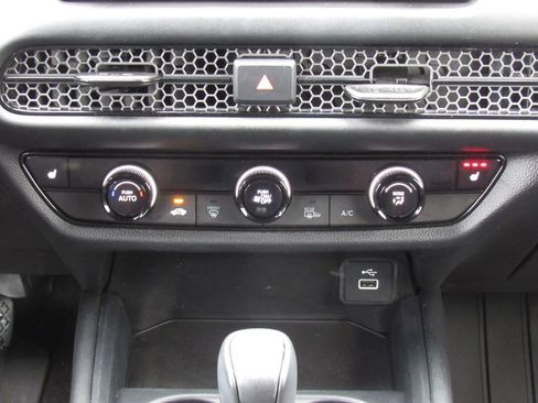 Used 2024 Honda HR-V Sport image 26