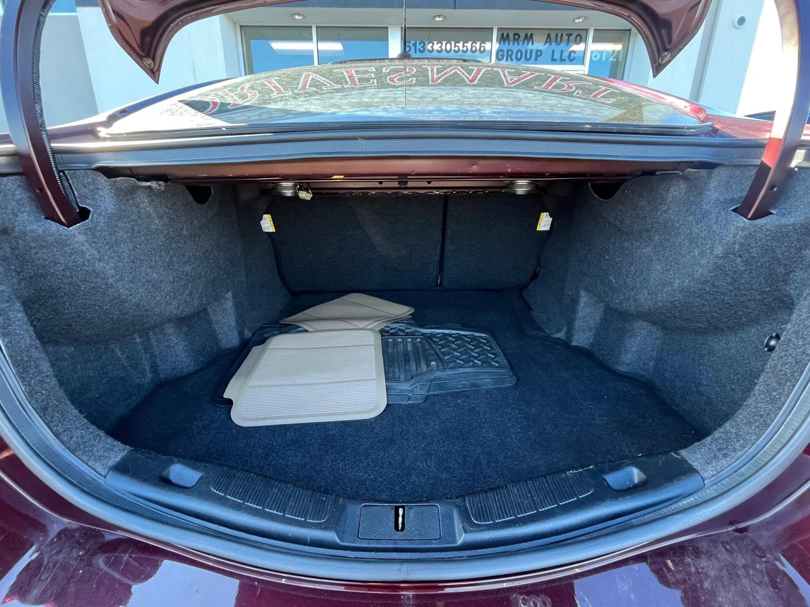 Used 2018 Ford Fusion SE w/ Fusion SE Technology Package FWD image 7
