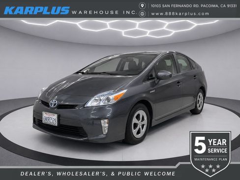 Used 2014 Toyota Prius Three FWD image 1