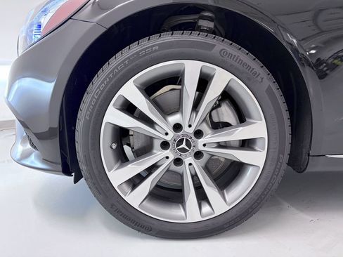 Used 2020 Mercedes-Benz C 300 4MATIC Sedan image 11