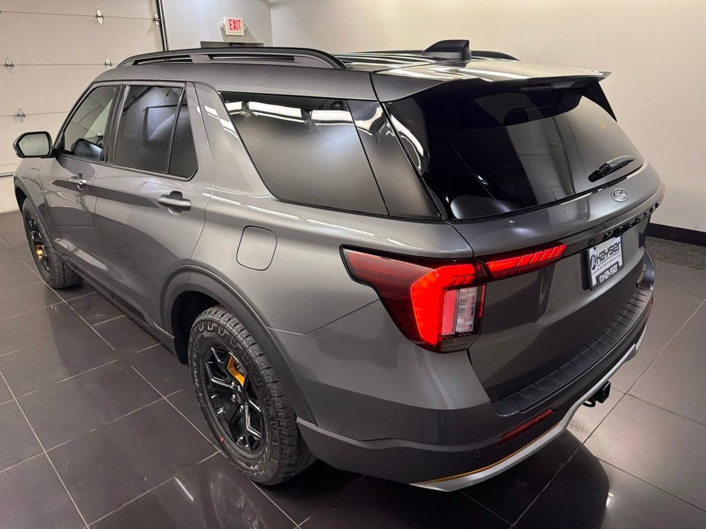 New 2027 Ford Explorer Tremor AWD/4WD image 4