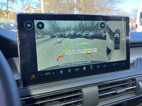 New 2026 Lincoln Corsair Premiere image 18