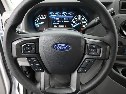 New 2026 Ford E-350 and Econoline 350 Super Duty w/ Power Equipment Group image 10