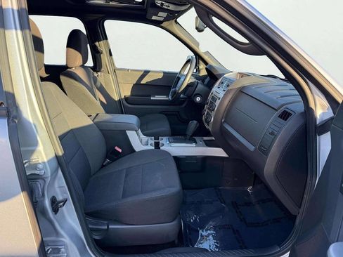 Used 2011 Ford Escape XLT w/ 201A Rapid Spec Order Code image 12