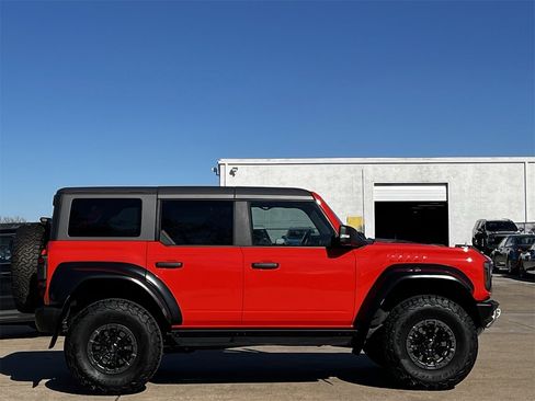 Used 2022 Ford Bronco Raptor image 3