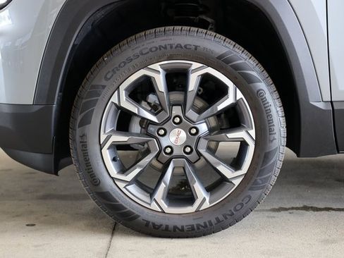 New 2026 GMC Terrain Elevation w/ Elevation Premium Package image 9