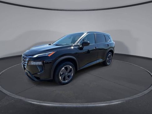 Used 2024 Nissan Rogue SV AWD/4WD image 4