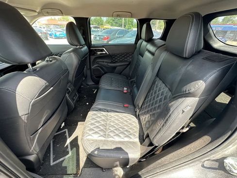 Used 2022 Mitsubishi Outlander SEL FWD image 13