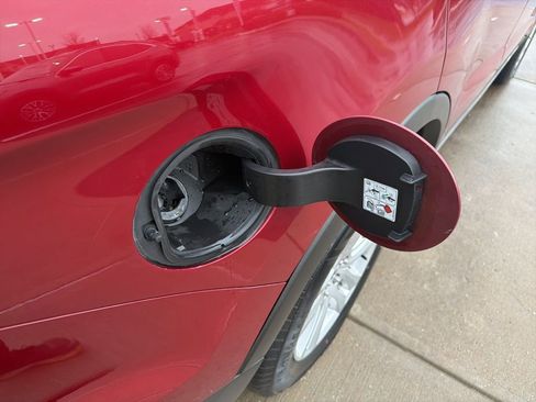 Certified 2018 Ford Explorer XLT w/ Equipment Group 201A image 44