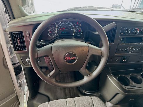 Used 2025 GMC Savana 2500 w/ Driver Convenience Package RWD image 20