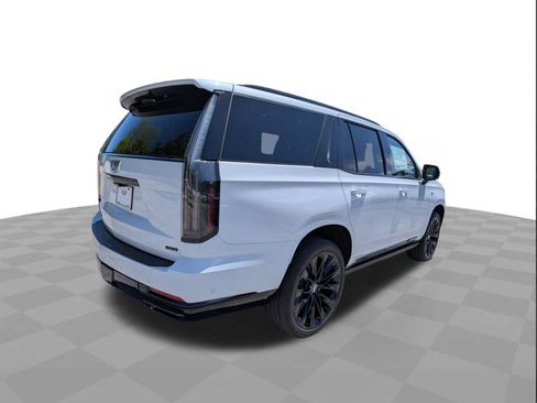 New 2026 Cadillac Escalade Platinum Sport w/ LPO, ONYX Package AWD/4WD image 4