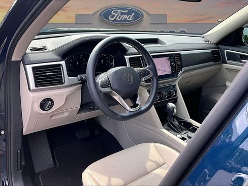 Used 2023 Volkswagen Atlas SE AWD/4WD image 14