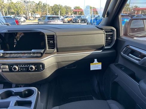 New 2026 Chevrolet Silverado 1500 LT w/ Protection Package image 4