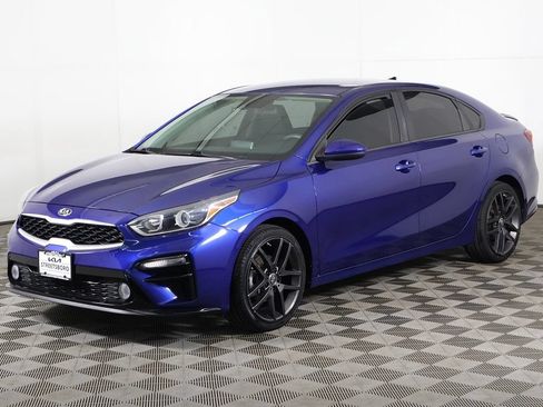 Used 2019 Kia Forte LXS FWD image 5