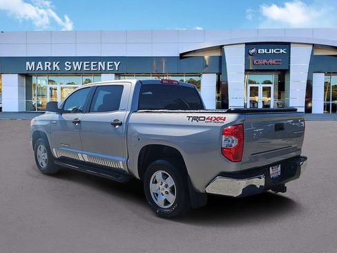 Used 2016 Toyota Tundra SR5 w/ TRD Off Road Package AWD/4WD image 30