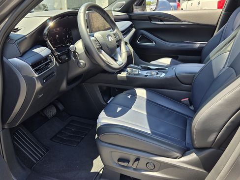 Used 2026 INFINITI QX60 Sport w/ Dark Cargo Package AWD/4WD image 16