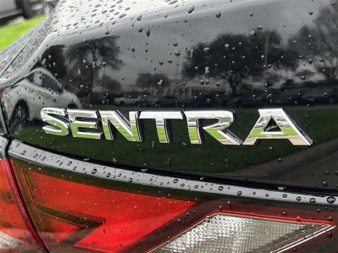 Certified 2025 Nissan Sentra SV image 6