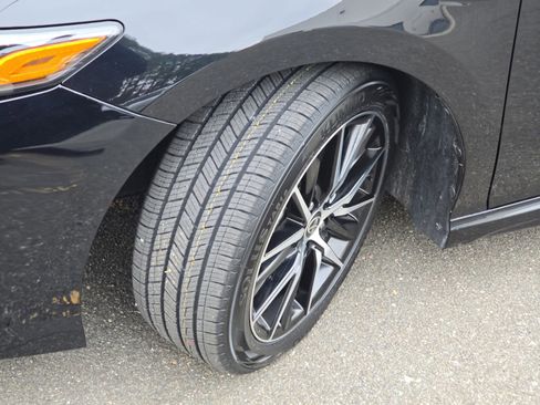 Used 2024 Toyota Camry SE image 37