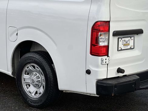 Used 2019 Nissan NV 2500 SV RWD image 11