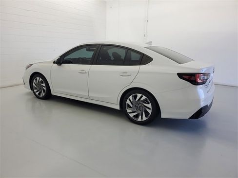 Used 2024 Subaru Legacy Limited image 7