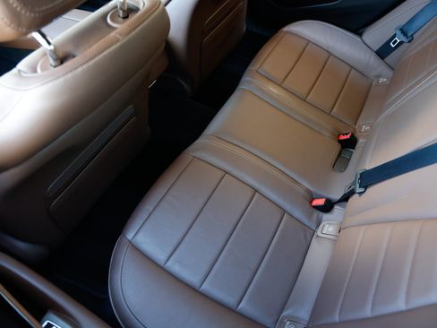 Used 2023 Mercedes-Benz E 450 4MATIC All-Terrain Wagon image 13