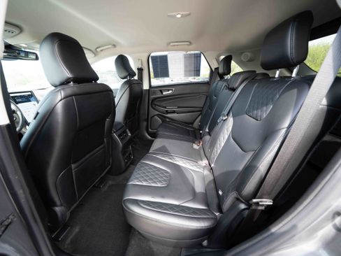 Used 2024 Ford Edge Titanium AWD/4WD image 23