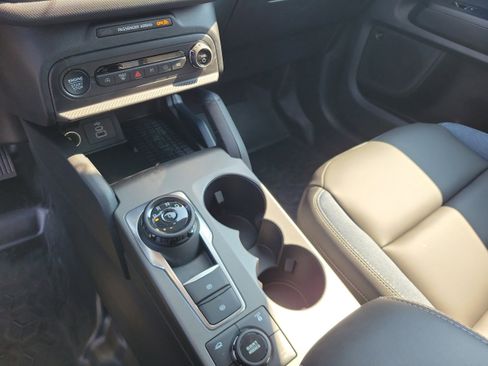 New 2025 Ford Bronco Sport Outer Banks w/ Sasquatch Outer Banks Package AWD/4WD image 38