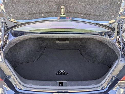 Used 2015 INFINITI Q70 L 3.7 w/ Deluxe Touring Package RWD image 6