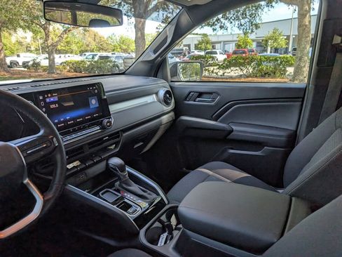 Used 2023 Chevrolet Colorado LT w/ LT Convenience Package image 15