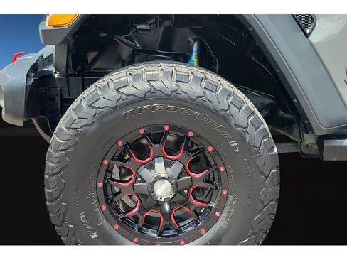 Used 2019 Jeep Wrangler Unlimited Rubicon AWD/4WD image 9