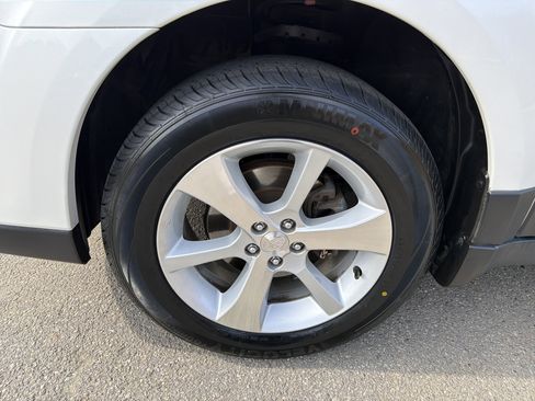 Used 2014 Subaru Outback 2.5i Limited image 11