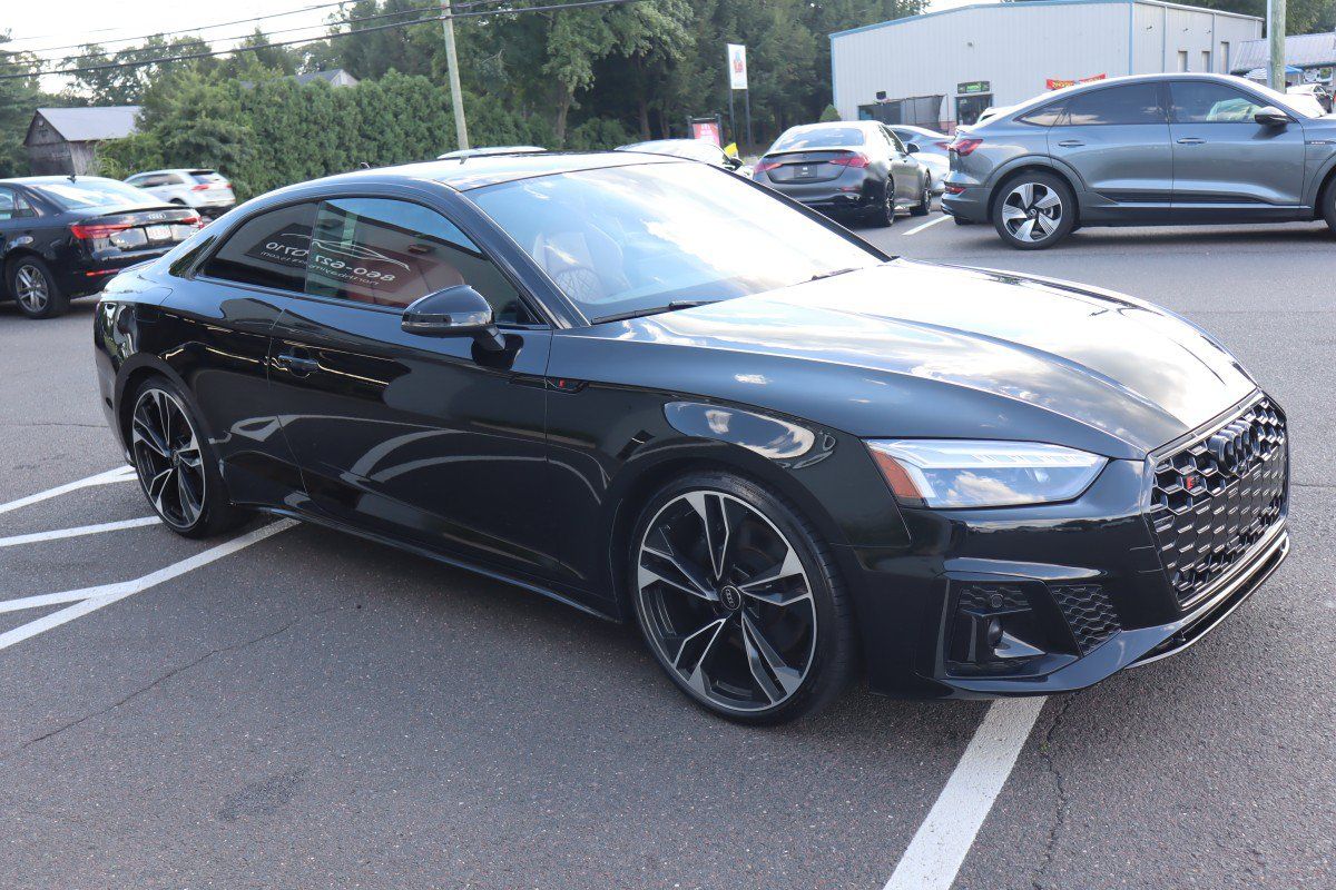Used 2024 Audi S5 Premium Plus w/ Premium Plus AWD/4WD image 4