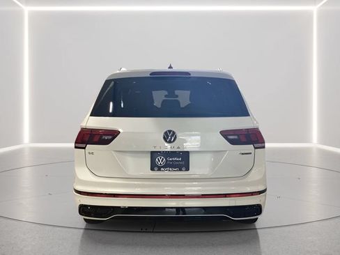 Certified 2024 Volkswagen Tiguan SE R-Line AWD/4WD image 29