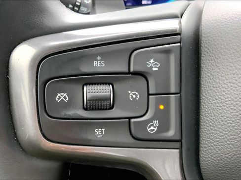 Certified 2025 Chevrolet Silverado 1500 High Country w/ Technology Package image 21