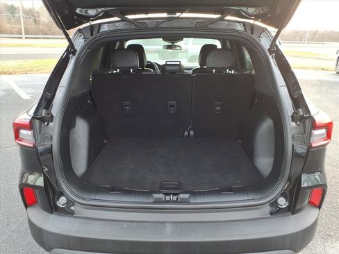 Certified 2025 Ford Escape ST-Line image 27