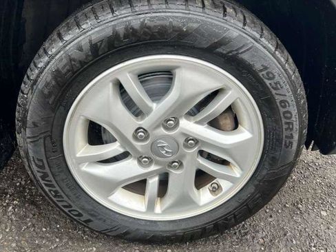 Used 2020 Hyundai Venue SEL image 34