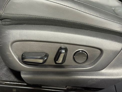 Used 2022 Lexus ES 350 w/ Premium Package image 13