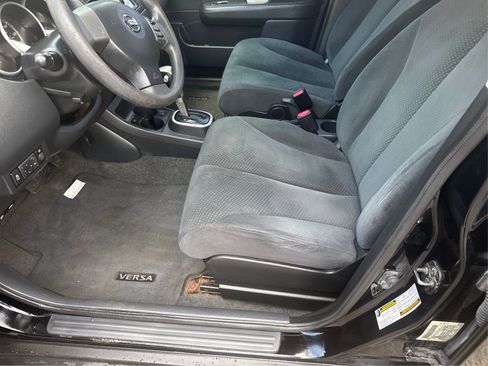 Used 2012 Nissan Versa 1.8 S w/ Plus Pkg FWD image 10