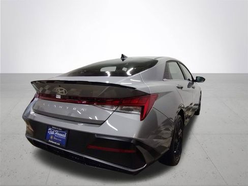 New 2026 Hyundai Elantra SEL Sport image 12