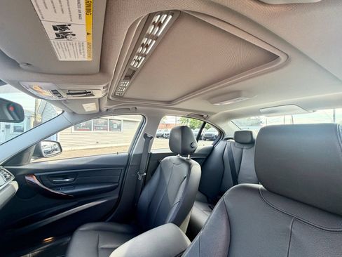 Used 2013 BMW 328i xDrive Sedan AWD/4WD image 28