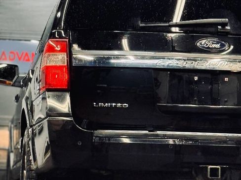 Used 2017 Ford Expedition Limited w/ Equipment Group 301A image 12