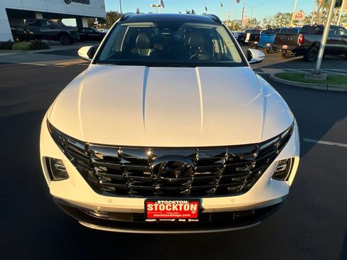 Used 2023 Hyundai Tucson Limited w/ Cargo Package AWD/4WD image 10