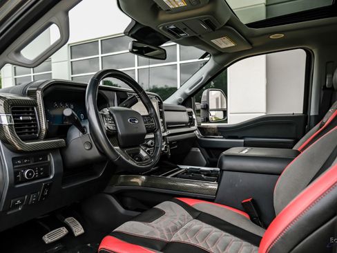 Used 2023 Ford F250 Lariat w/ Lariat Ultimate Package image 40