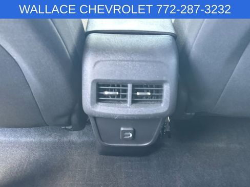 Certified 2024 Chevrolet Equinox LT w/ LPO, Floor Liner Package FWD image 15