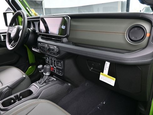 New 2026 Jeep Gladiator Mojave image 39