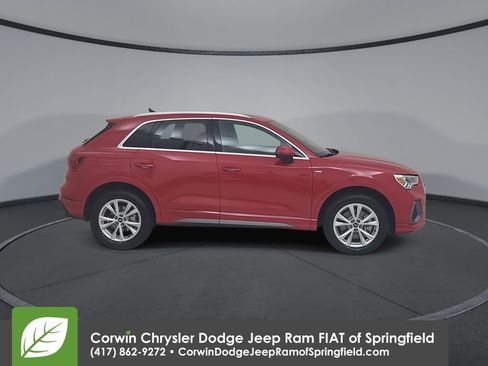 Used 2025 Audi Q3 2.0T Premium image 17