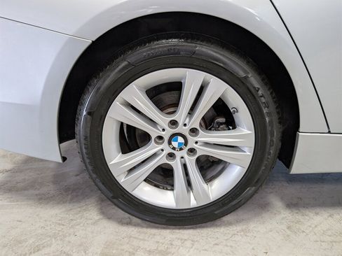 Used 2016 BMW 328i Sedan RWD image 13
