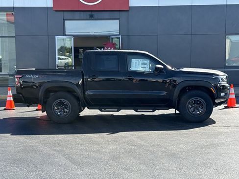 New 2026 Nissan Frontier PRO-4X w/ Pro Premium Package AWD/4WD image 2