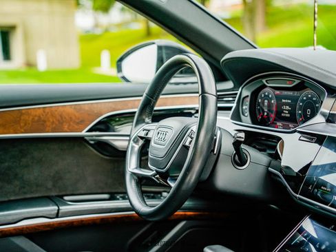 Used 2019 Audi A8 L 3.0T w/ Executive Package AWD/4WD image 32